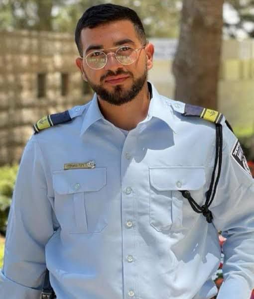 صورة نشرها أفيخاي أدرعي لران غفيلي.