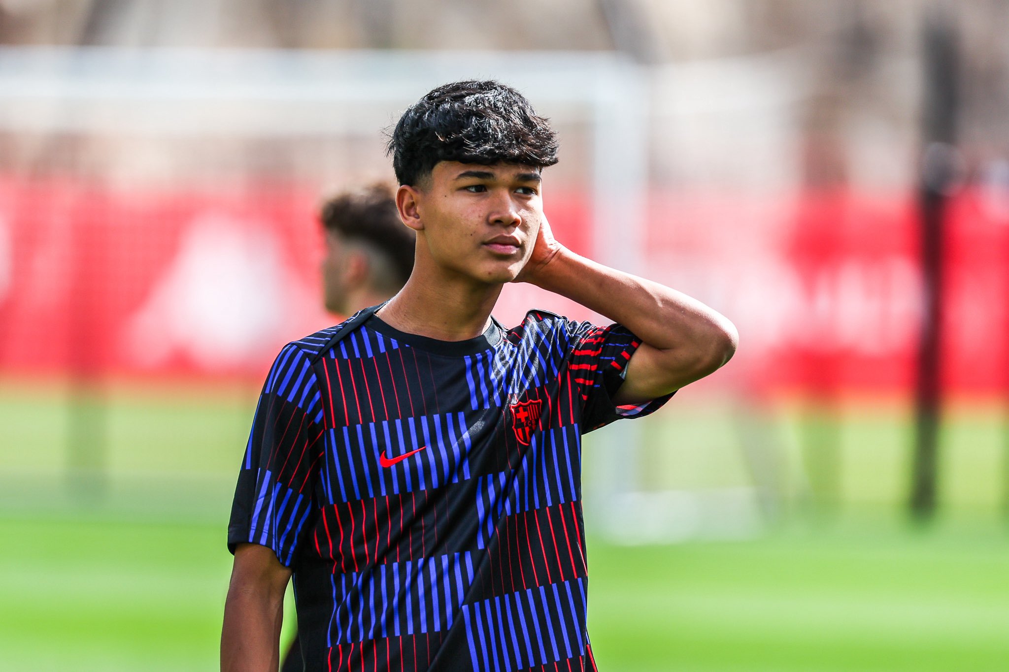 درو فرنانديز مع برشلونة. (وكالات)