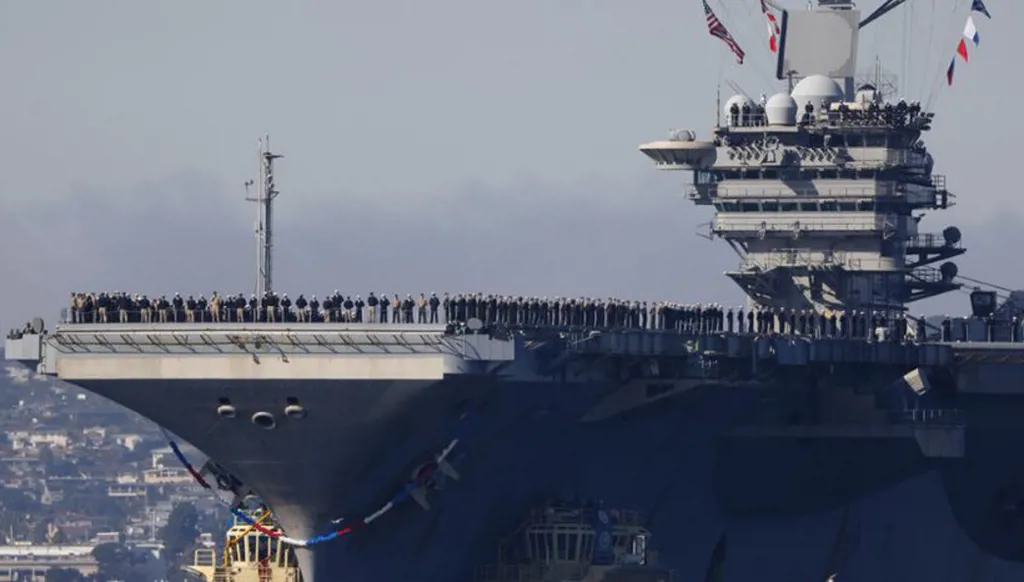 ترامب: أسطول حربي آخر يتجه نحو إيران الآن