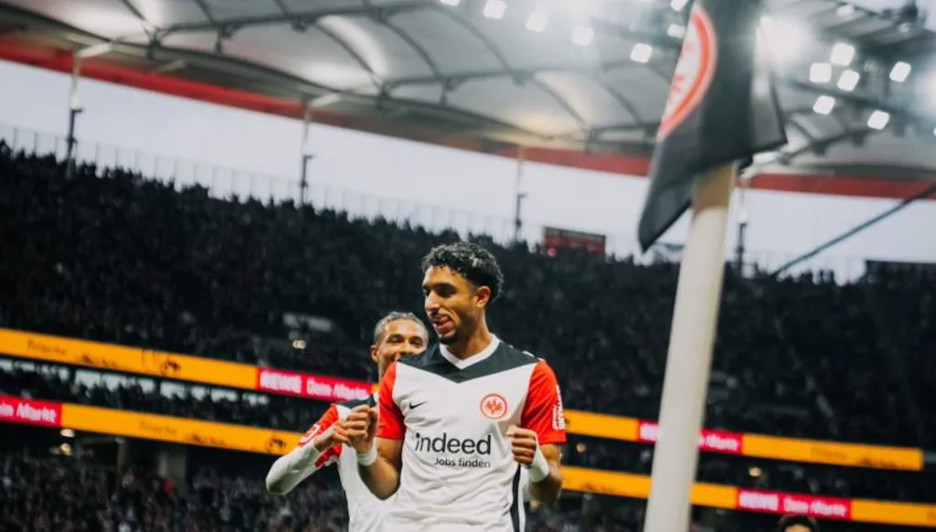 ثنائية هجومية مرعبة في انتظار مانشستر سيتي