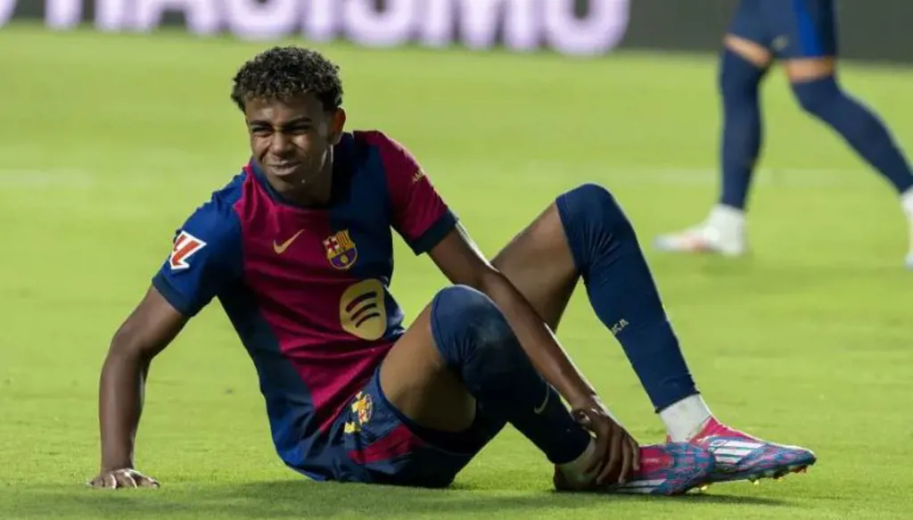 إصابة لامين يامال تثير قلق برشلونة