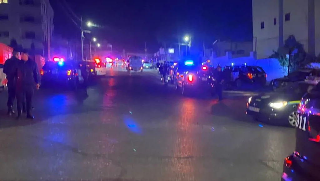 قوات الأمن الأردنية تعلن قتل شخص بعد إطلاقه النار في محيط السفارة الإسرائيلية