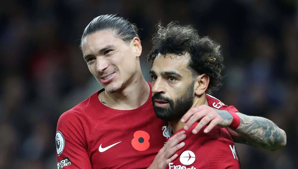 بعد محمد صلاح... طرابزون سبور يستهدف داروين نونيز