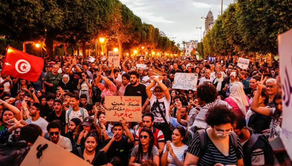 تونس تمدّد العمل بحالة الطوارئ... بين حماية الأمن القومي والمخاوف على الحرّيات