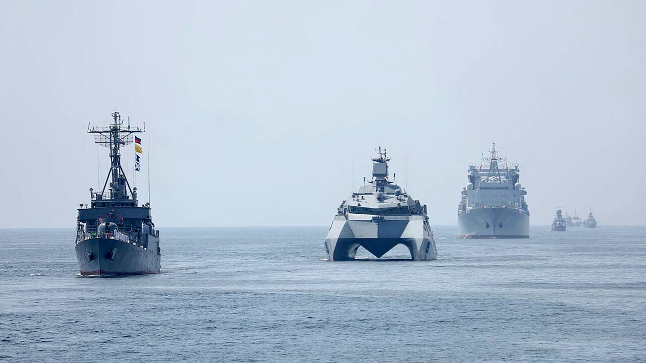 سفن إيرانية (مواقع).