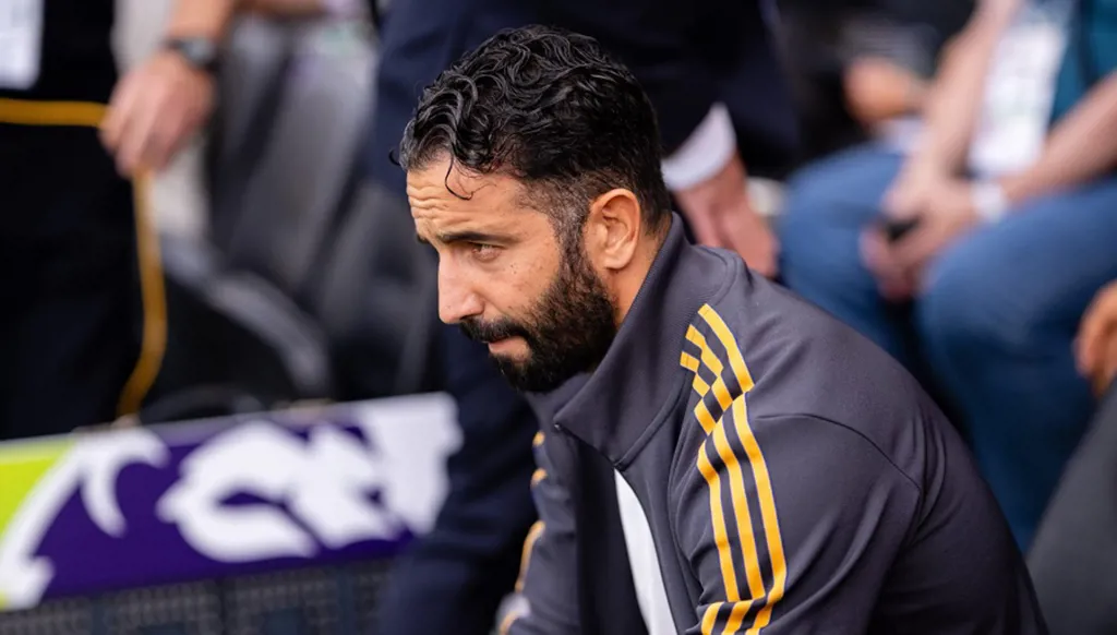 أموريم يعتذر: كل شيء كان خطأ