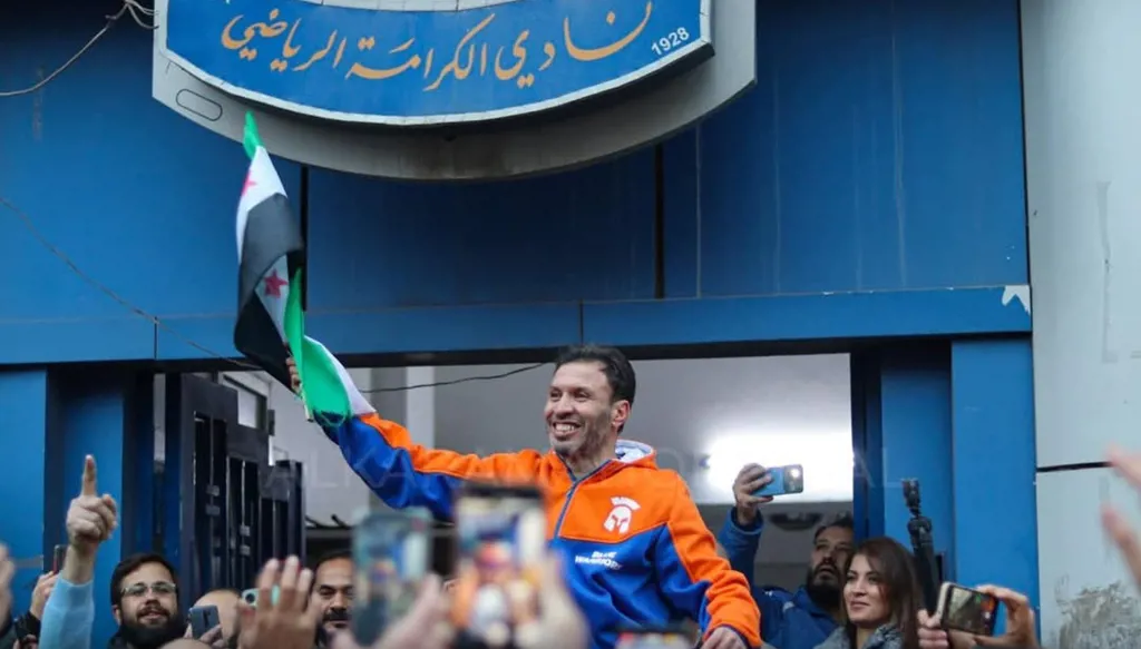 استقبال أسطوري لجهاد الحسين في حمص (فيديو)