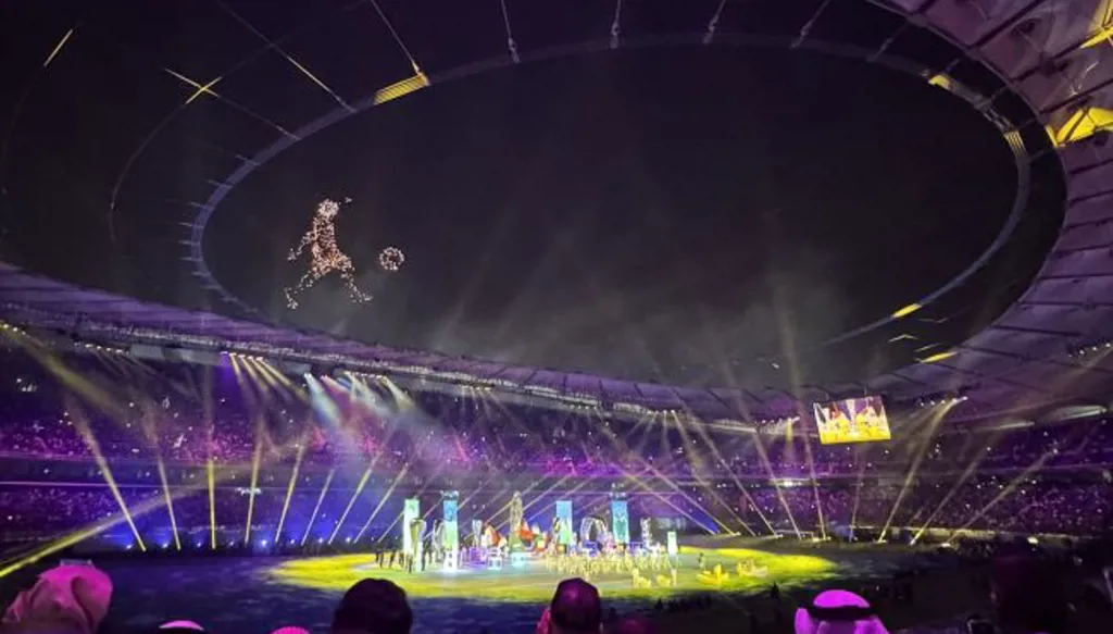 عروض فنية وتراثية تضيء حفل افتتاح كأس الخليج بحضور أمير الكويت (فيديو وصور)