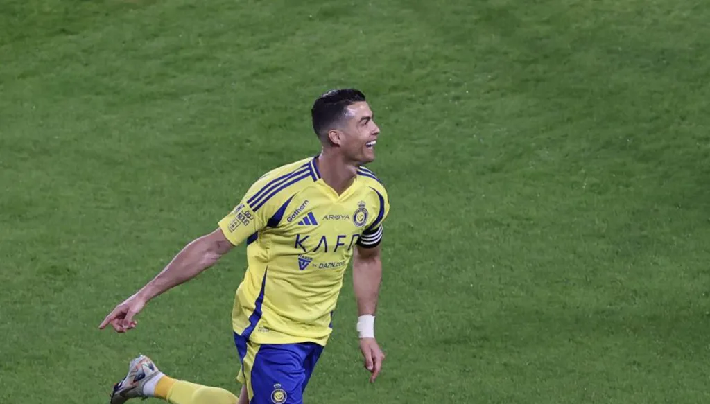 مشادة عنيفة بين رونالدو وعسيري في دوري روشن (فيديو)