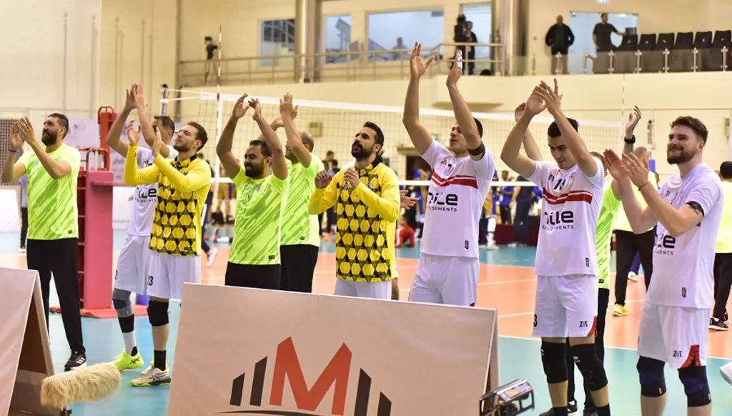صراع "الطائرة العربية" بين الأهلي والزمالك