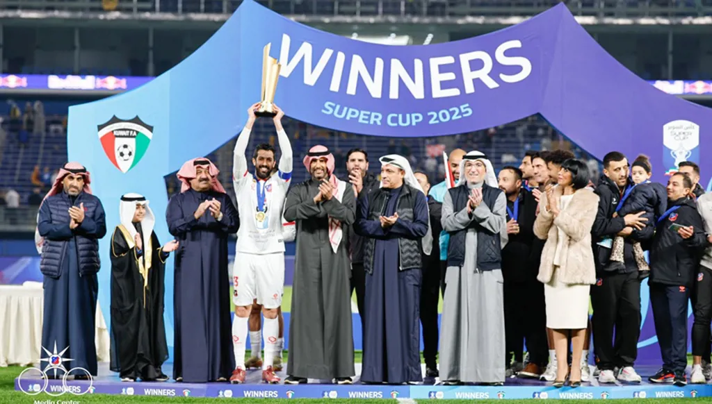 الكويت يتوج بطلاً للسوبر الكويتي