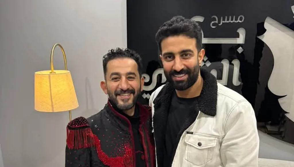 "مصري وقاعد صفّ أول"... ردود فعل متباينة على مزاح أحمد حلمي (فيديو)
