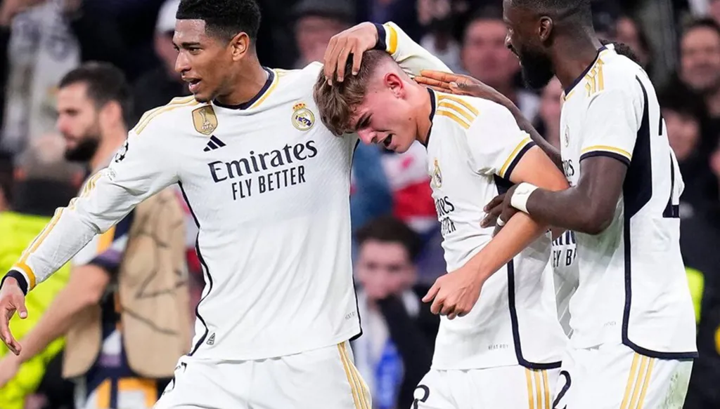أندية الدوري الإنكليزي تهدد عودة نيكو باز إلى ريال مدريد