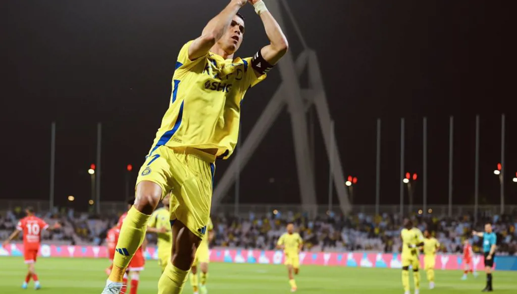 النصر يحسم المباراة بفضل أهداف رونالدو ومانِي (فيديو)