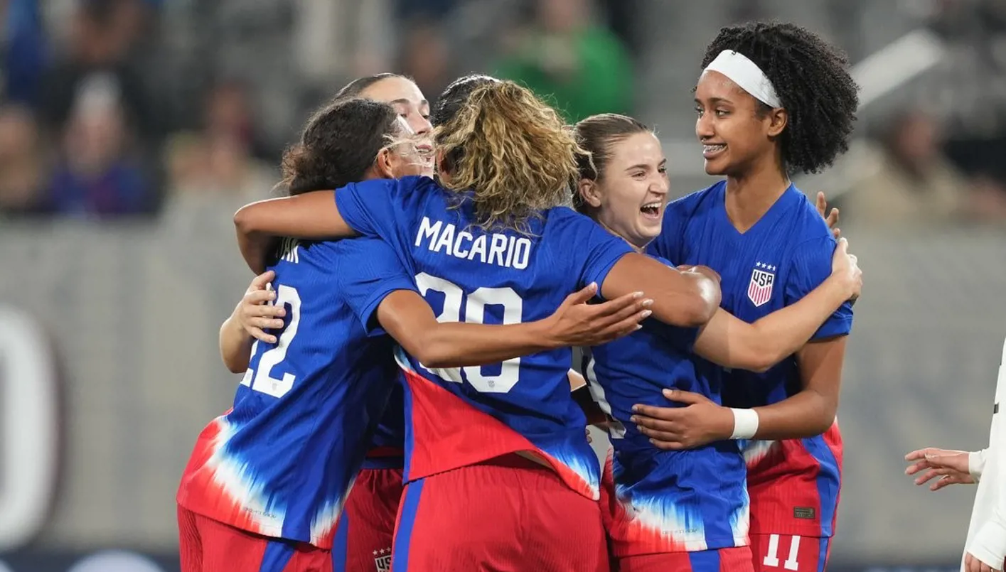 أفضل 5 منتخبات في كرة القدم النسائية عالمياً