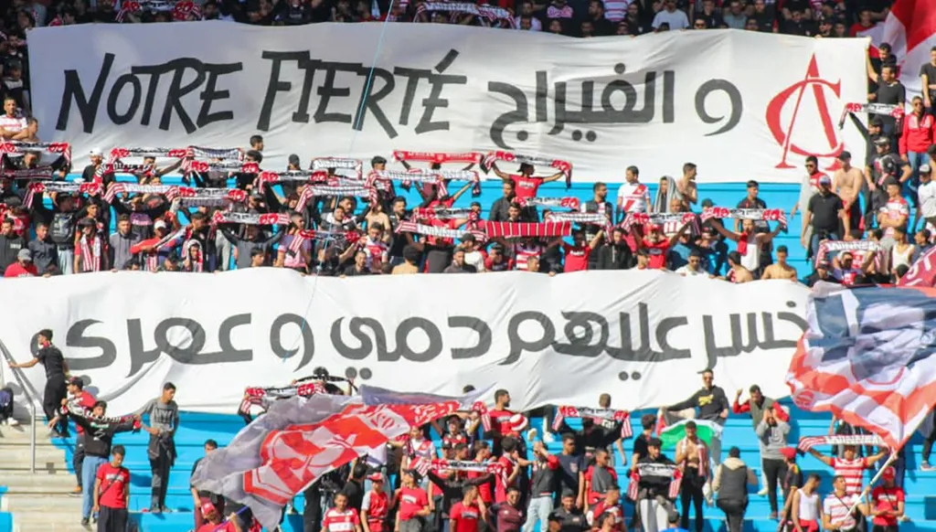 مدرب الأفريقي التونسي يثير الجدل بقرار استبعاد 3 لاعبين بسبب الصيام