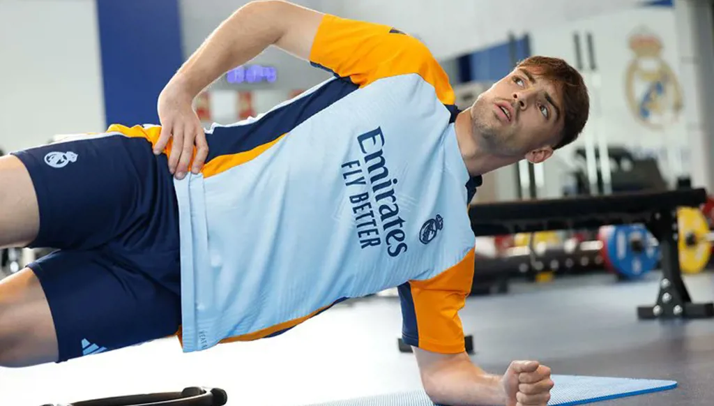 ريال مدريد يؤمن مستقبل أسينسيو بعقد مميز