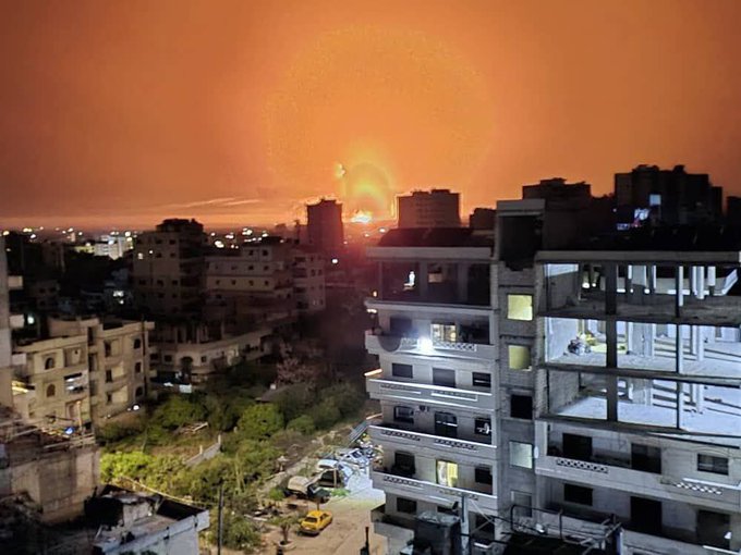 صورة لقصف على سوريا.