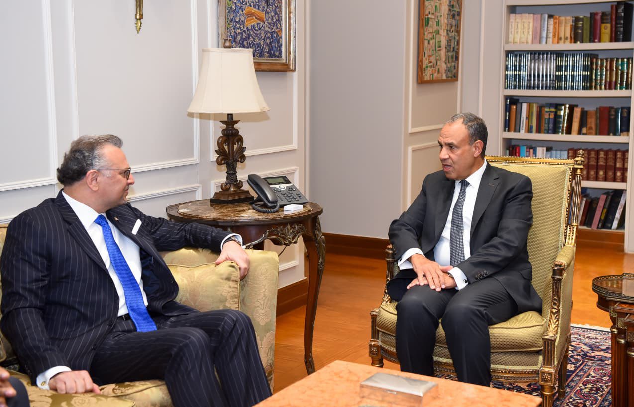 عبد العاطي ومشعد بولس. (رسمي)