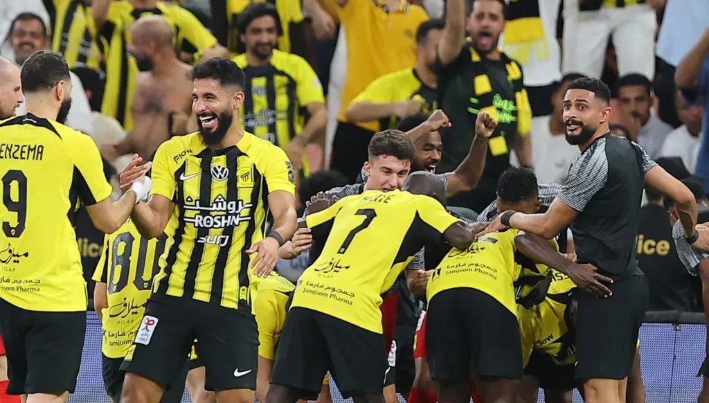 دربيات نارية تشعل الجولة 26 بالدوري السعودي