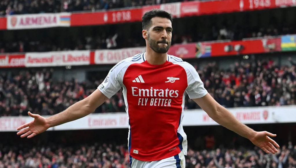 ميكيل ميرينو يكتب لنفسه أدواراً خارج النص