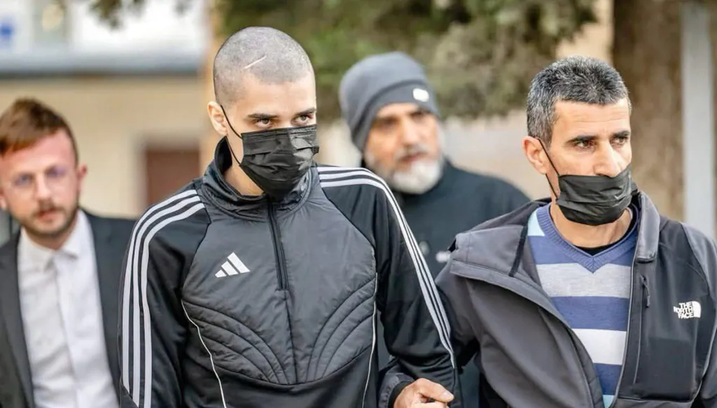 إسرائيل تفرج عن فلسطيني بعد تسعة أعوام من اعتقاله