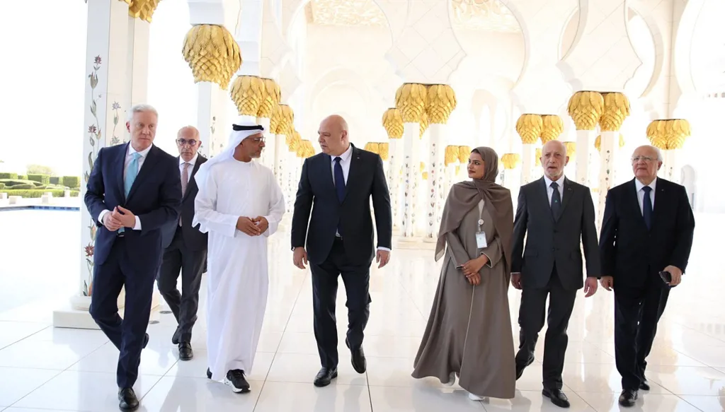 صباح "النهار": التصعيد الإسرائيلي يتواصل وانتشار مسلّح في السويداء... زينبيات الحوثي و"صفقة القرن" مع إيران؟