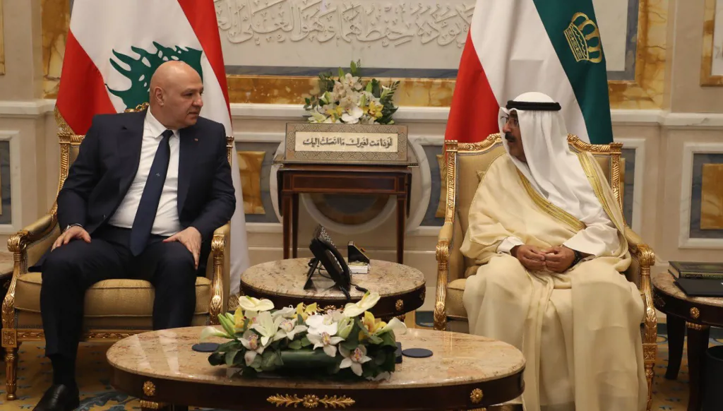 تعزيز العلاقات اللبنانية–الكويتية: تسهيلات جديدة ورفع مستوى التمثيل الديبلوماسي خلال زيارة الرئيس جوزف عون إلى الكويت
