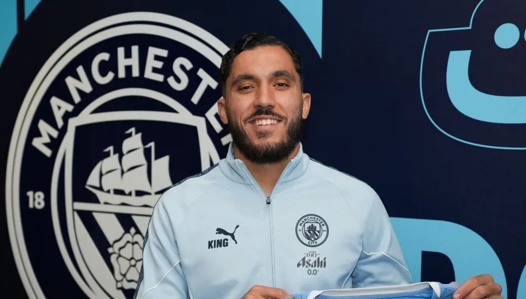 ريان شرقي يبدأ مغامرته الجديدة مع مانشستر سيتي