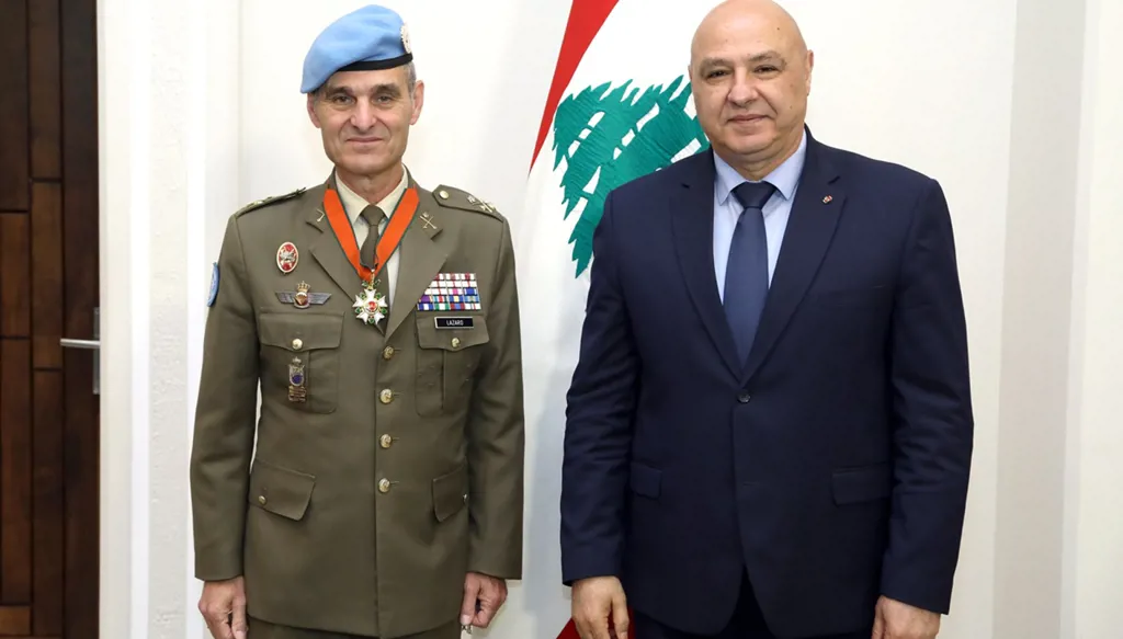 عون أبلغ لاكروا تمسّك لبنان ببقاء "اليونيفيل": استقرار الجنوب أمر حيويّ للمنطقة