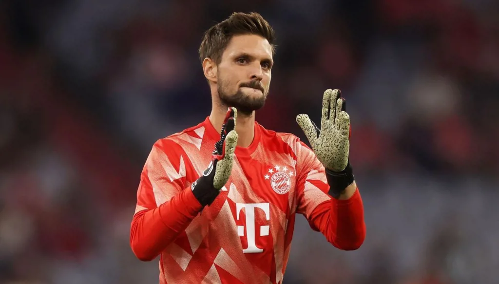 حارس مرمى بايرن ميونيخ يُعلن وفاة ابنه ويُطالب باحترام الخصوصية
