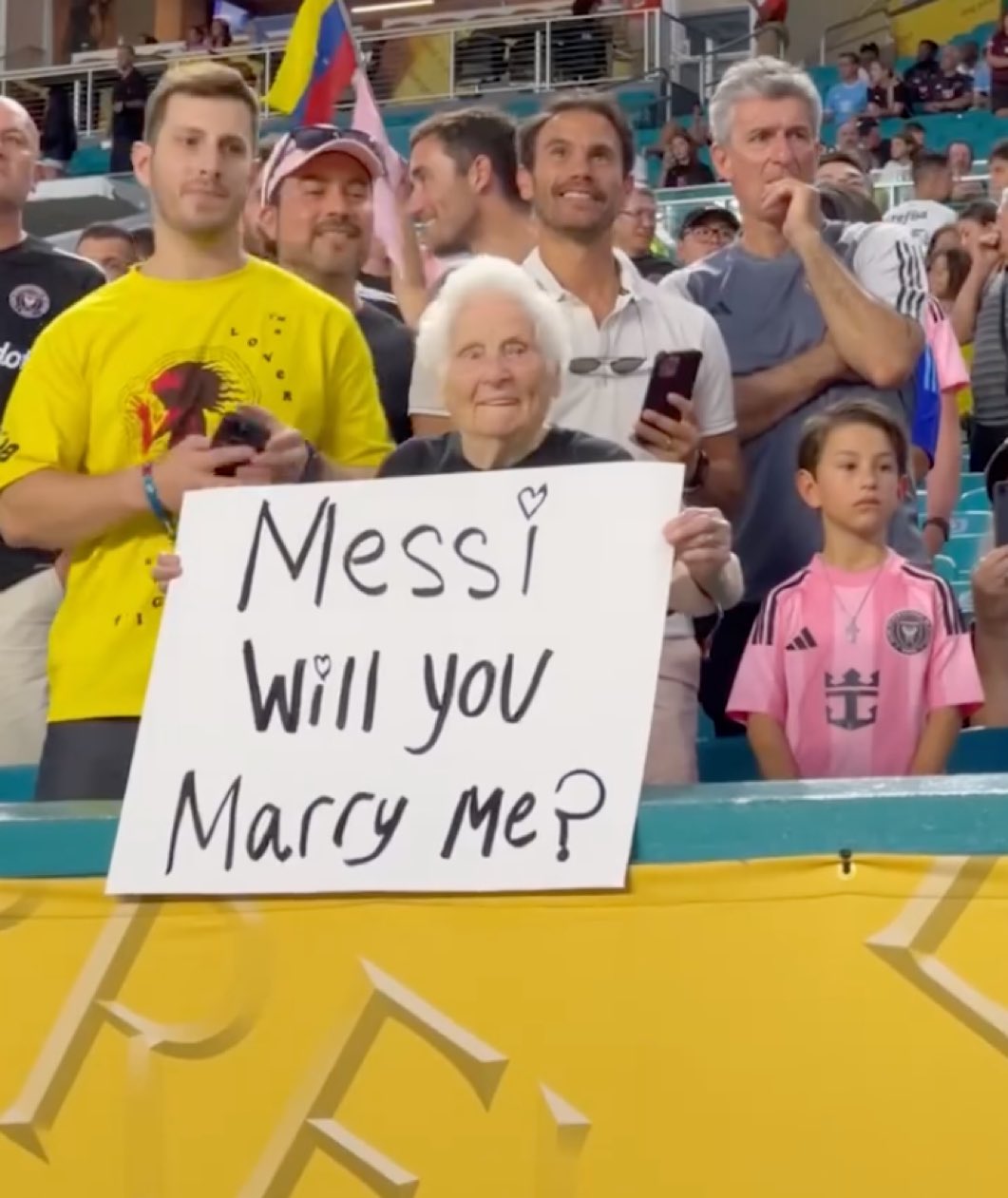 طلب العجوز.