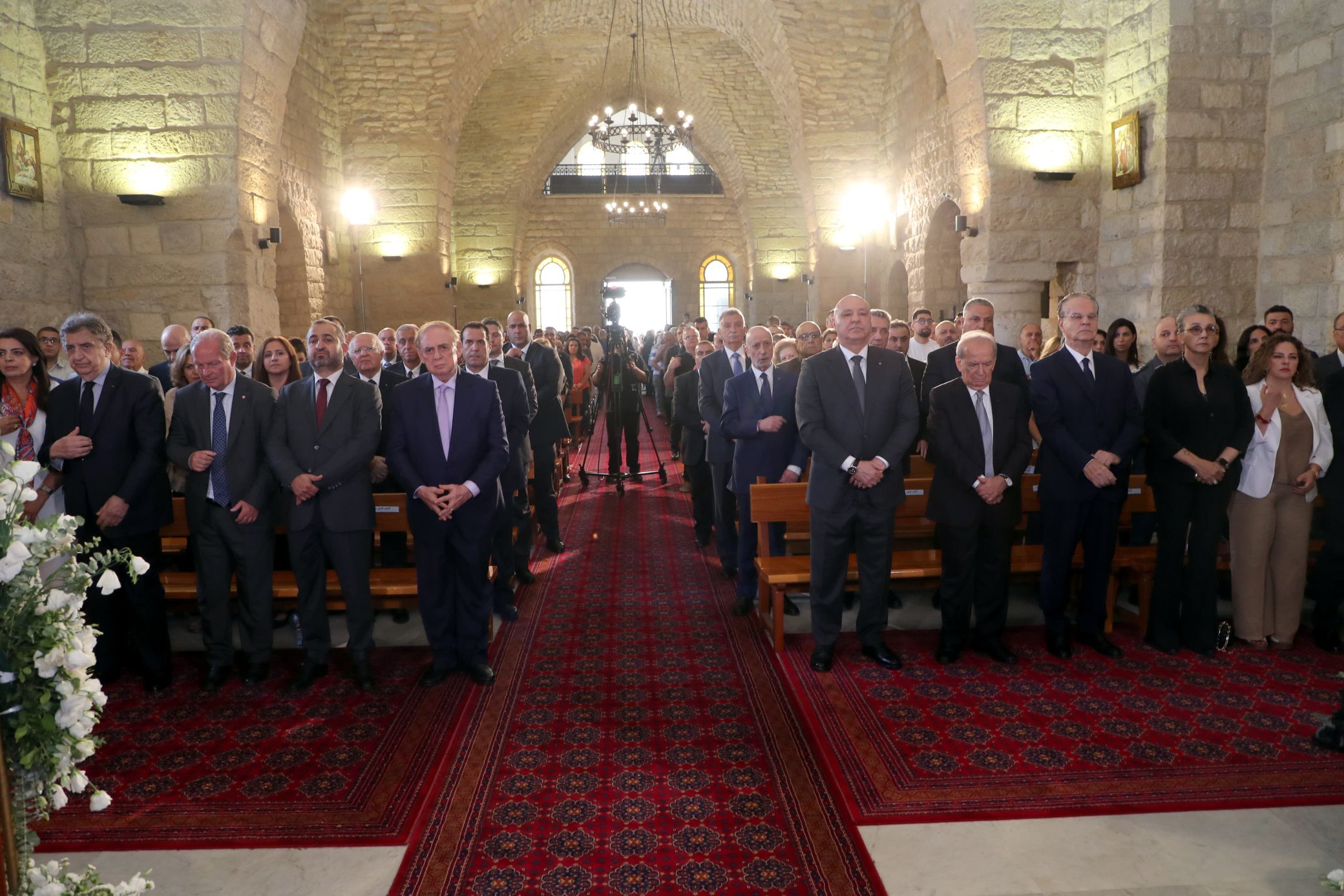 عون في قداس عيد سيدة التلة (الرئاسة)