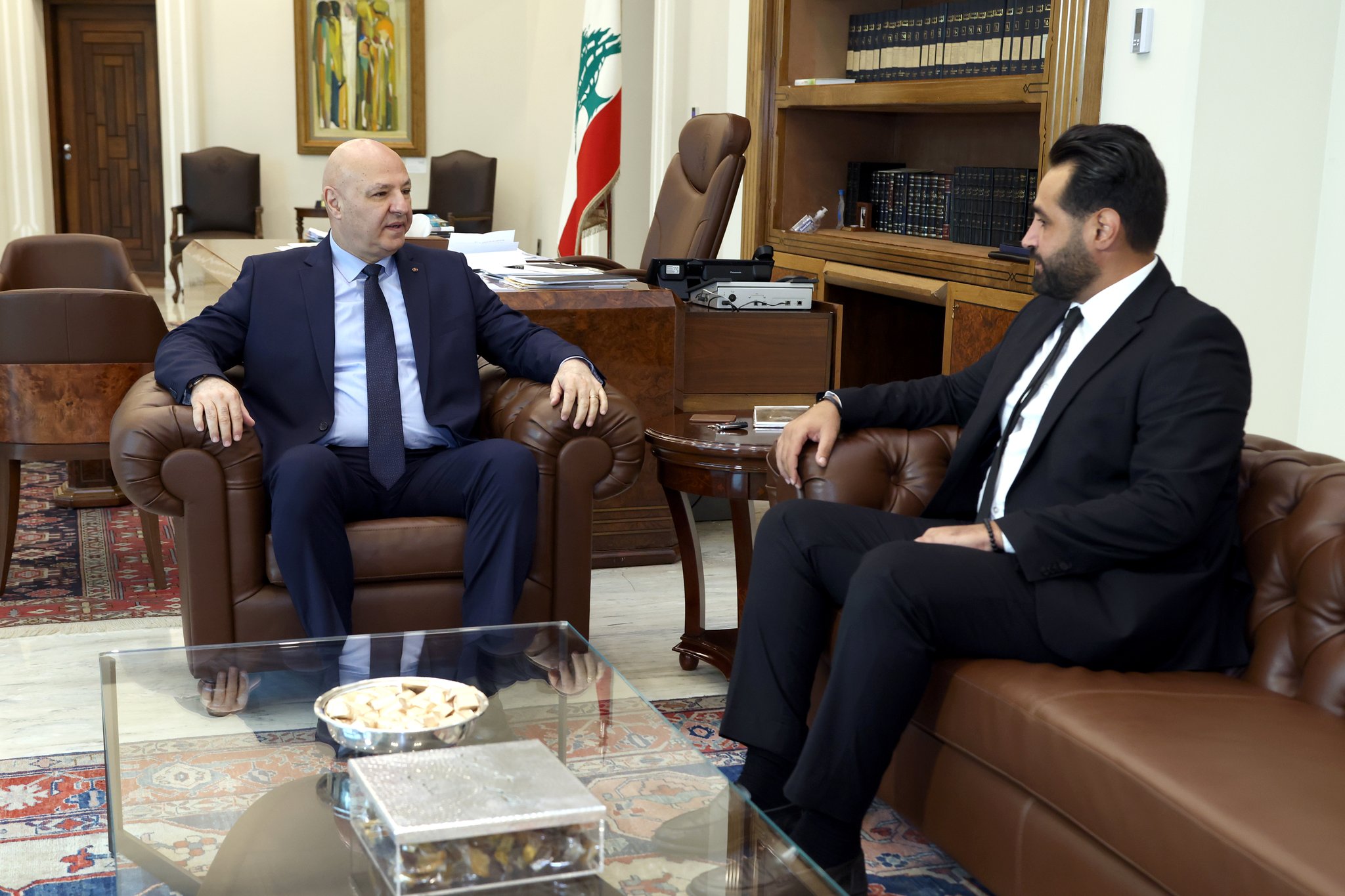النائب فراس حمدان ملتقياً رئيس الجمهورية.