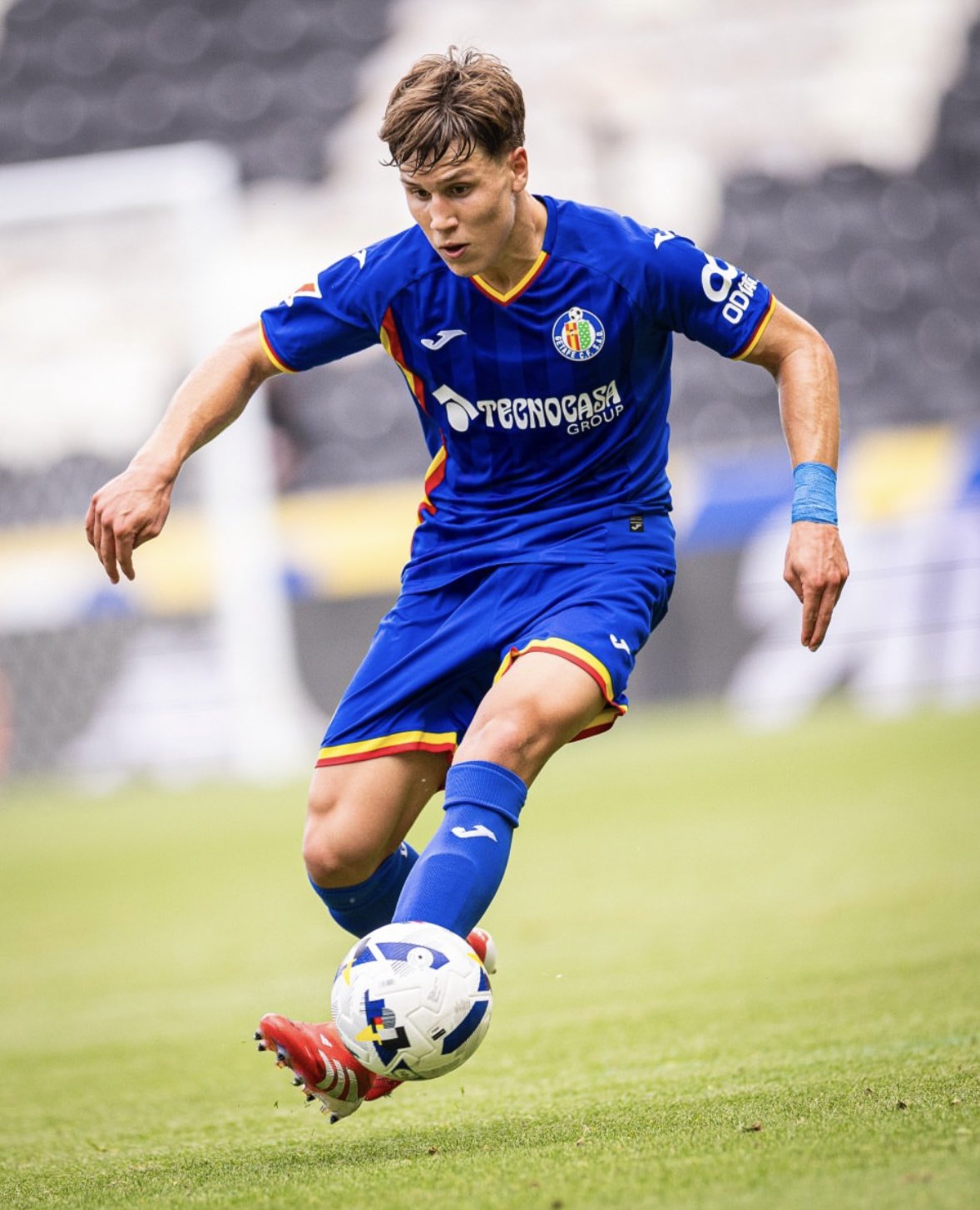 مدافع خيتافي دافيد كوردون مانتشا. (وكالات)