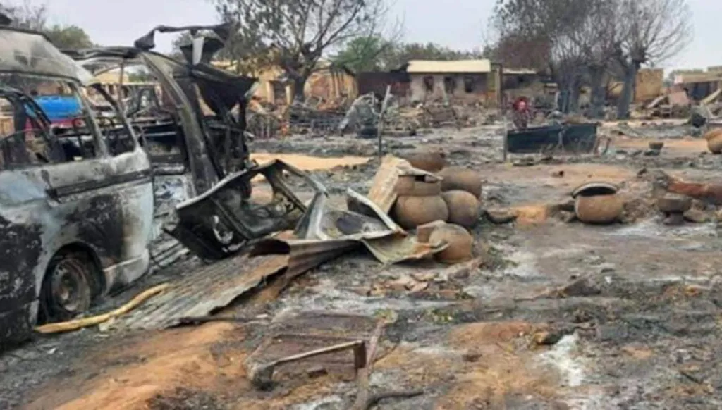 دمار خلفته معارك الفاشر