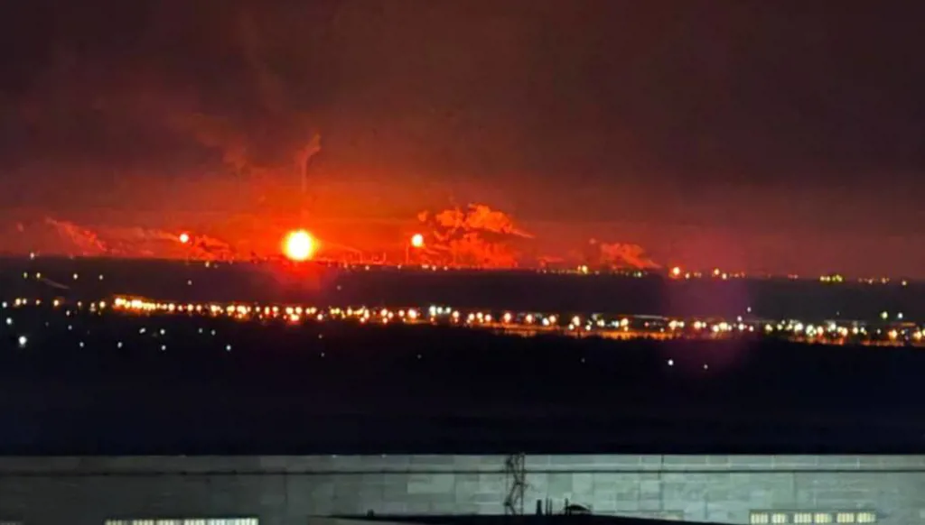 بعد هجوم صاروخي... إخلاء قرية في جنوب روسيا (فيديو)