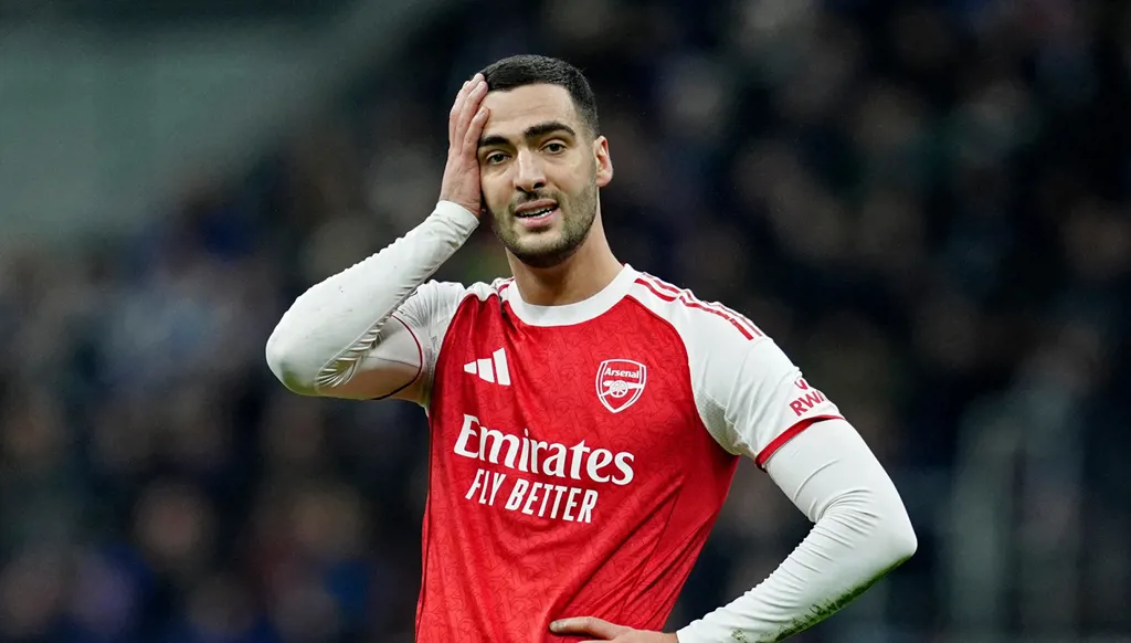 رسالة ميرينو لجمهور أرسنال من المستشفى (صورة)