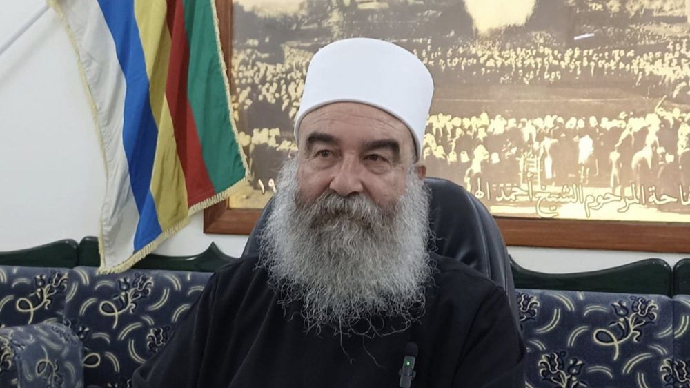 الشيخ حكمت الهجري (وكالات)