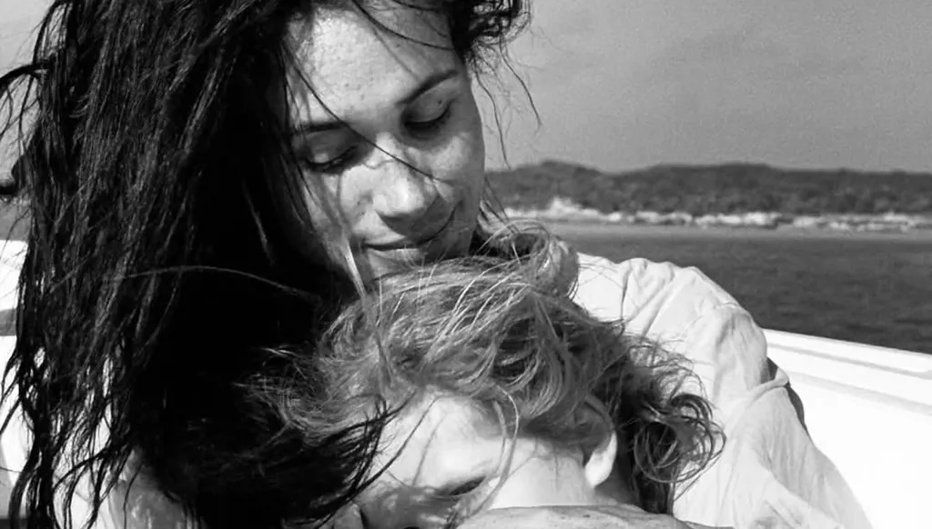 ميغان ماركل تنشر صورتين جديدتين لابنتها ليليبيت في عيدها الرابع (صور)