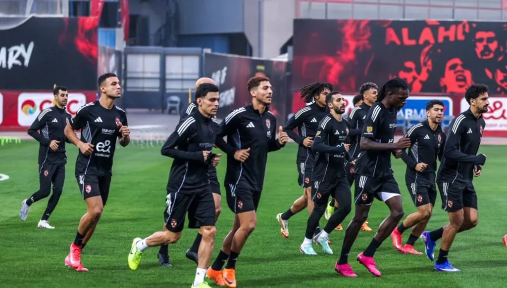 الأهلي ضد الاسماعيلي في الدوري المصري... موعد المباراة والقنوات الناقلة