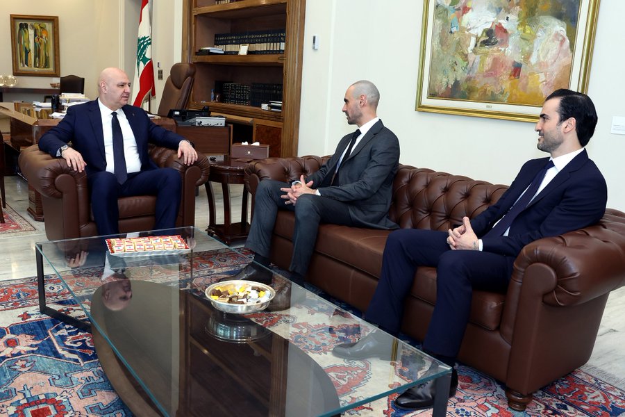 لقاء بدر الخرافي وجوزف عون (الرئاسة اللبنانية).