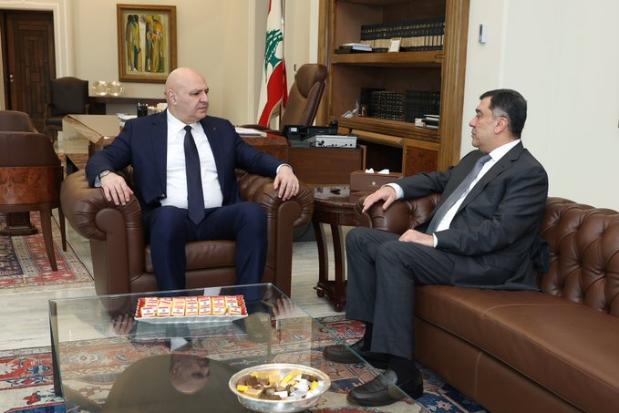 عون ومحمد الحوت (الرئاسة اللبنانية).