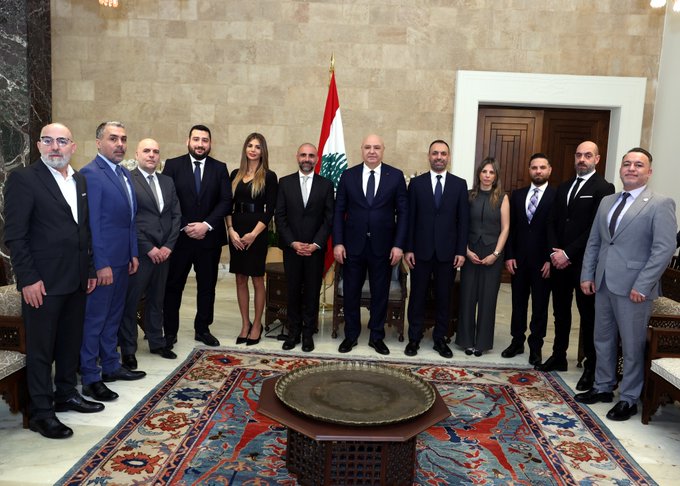 وفد نقابة موظفي ومستخدمي الشركات المشغّلة للقطاع الخلوي  التقى عون (الرئاسة اللبنانية).