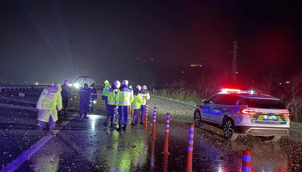 تركيا: سقوط مقاتلة من طراز "F-16" ومقتل الطيّار (فيديو)