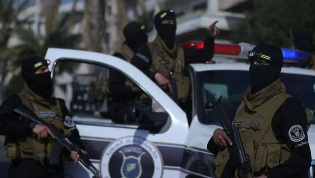 إطلاق نار في ساحة الأمويين بدمشق… هل هي محاولة اغتيال؟ (فيديو)