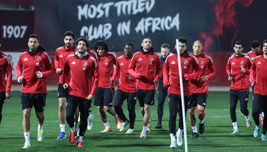 تفرّغ الأهلي وبيراميدز "كابوس" يطارد طموحات الزمالك المحلية