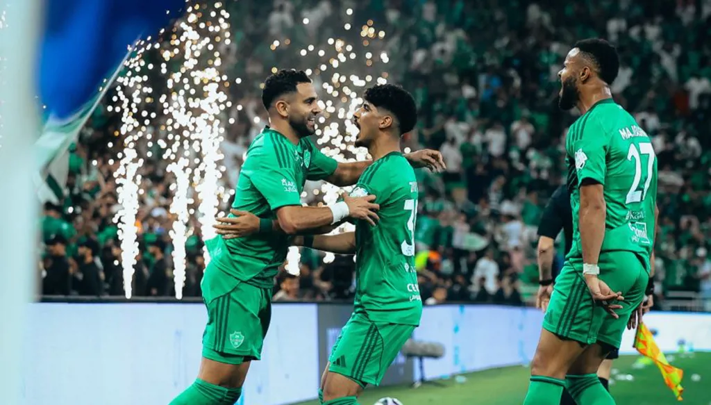 ترتيب الدوري السعودي بعد فوز الأهلي على الاتحاد والهلال على النجمة