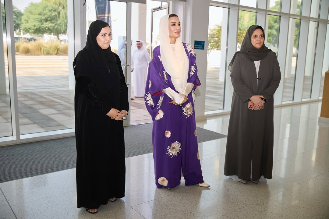 الشيخة موزة خلال مشاركتها في يوم الحضارة (انستغرام)