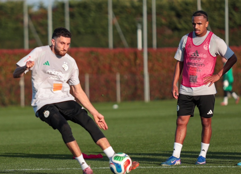 من تدريبات الجزائر.